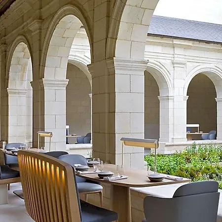 Hotel L'ermitage 4*