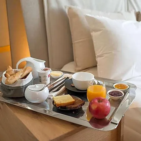 Hotel L'ermitage 4*