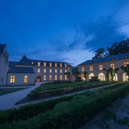L'ermitage Hotel 4*