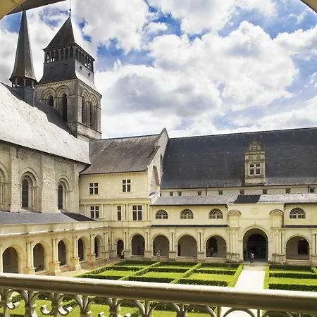 L'ermitage Hotel 4*